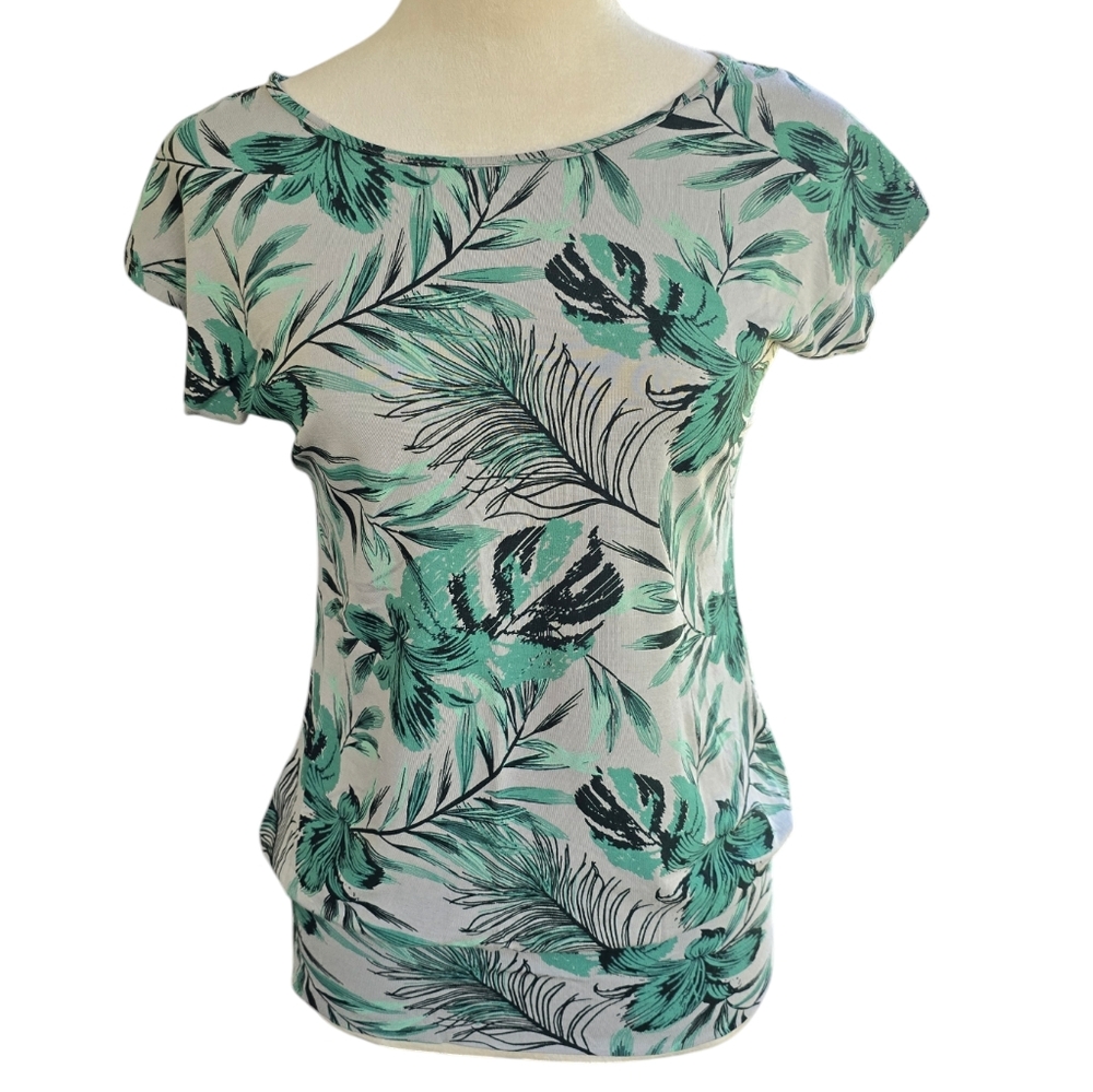 Lascana NWOT Green Floral Short Sleeve Top Size 0/2